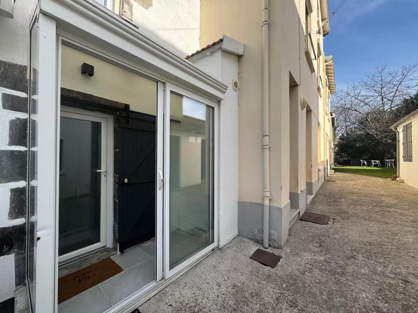 French Klss - Love Room By Prim0 C0Nciergerie Clermont-Ferrand Ngoại thất bức ảnh